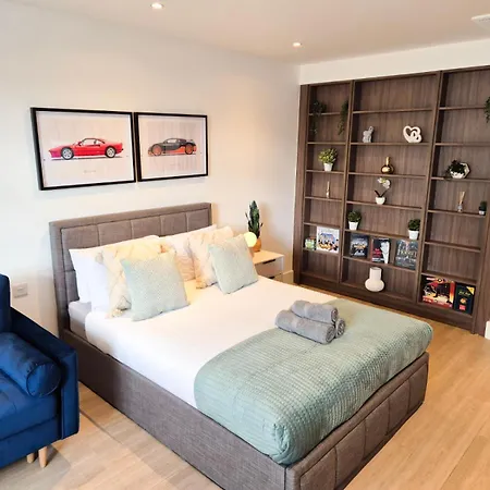 Modern Studio Apartments & 3Bedroom Flat With Pvt Balcony Steps From Regent'S Park London Exterior photo
