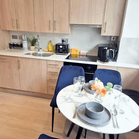 Modern Studio Apartments & 3Bedroom Flat With Pvt Balcony Steps From Regent'S Park London Exterior photo