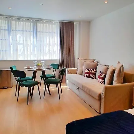 Modern Studio Apartments & 3Bedroom Flat With Pvt Balcony Steps From Regent'S Park London Exterior photo