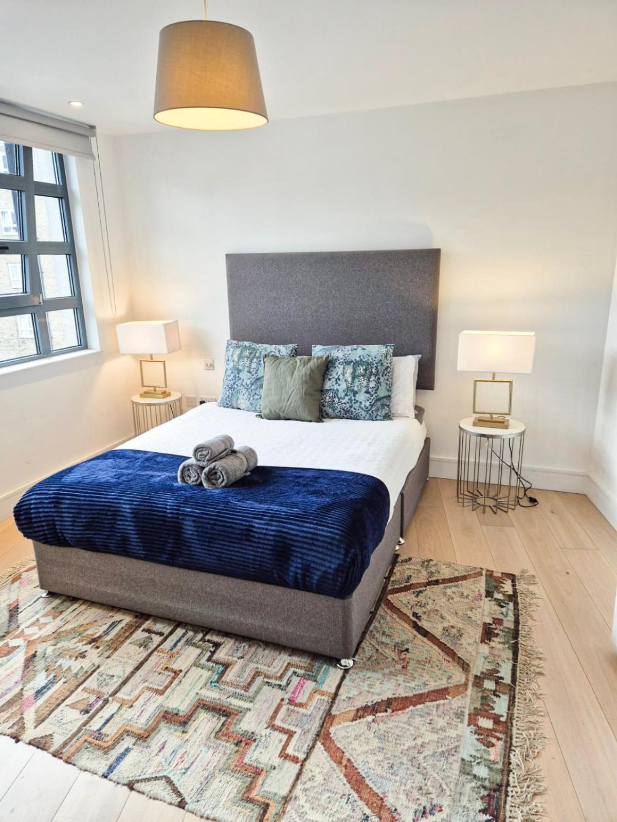 Appartamento Modern & 3bedroom Flat With Pvt Balcony Steps From Regent's Park *
