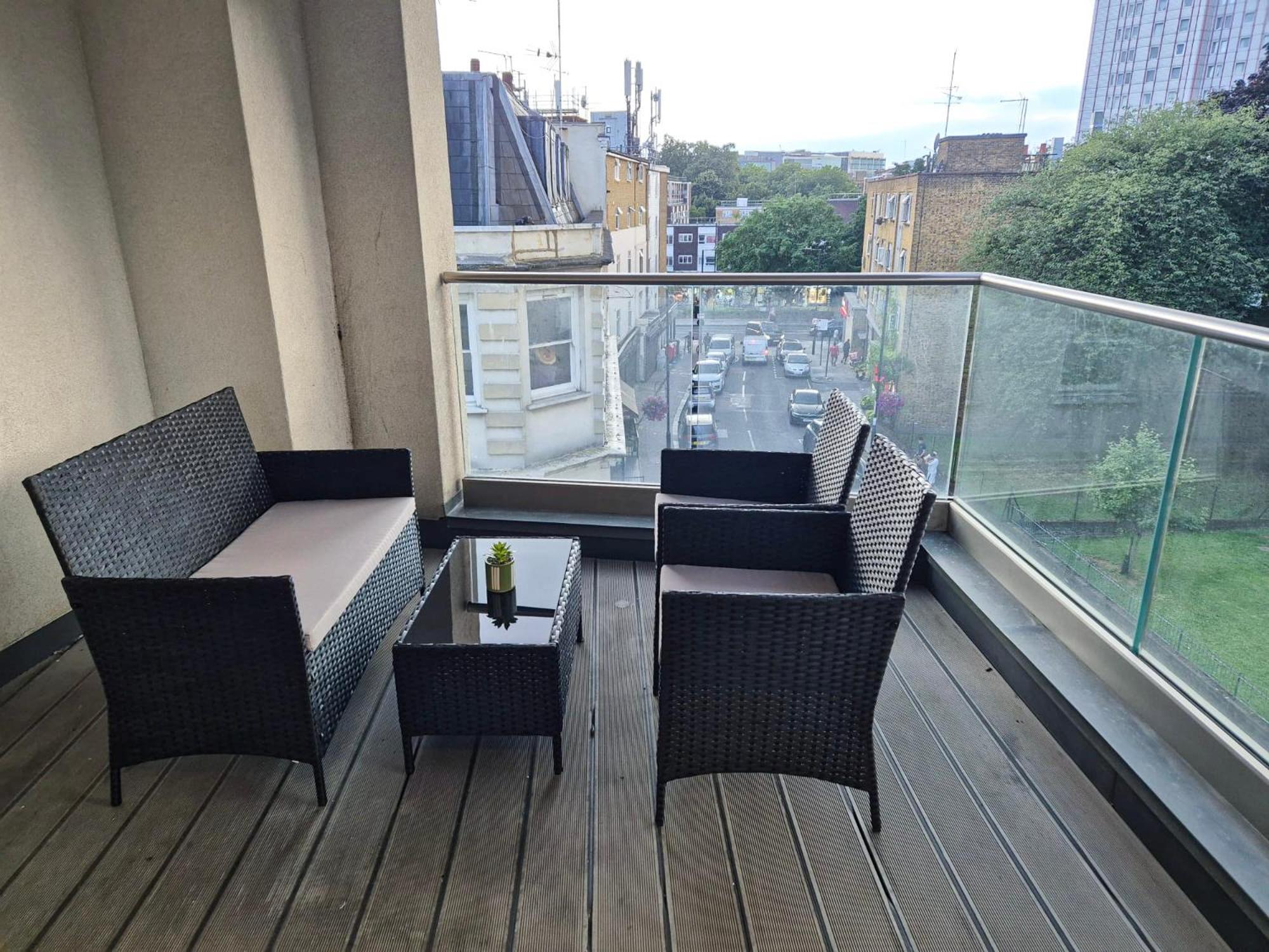 Appartamento Modern & 3bedroom Flat With Pvt Balcony Steps From Regent's Park *