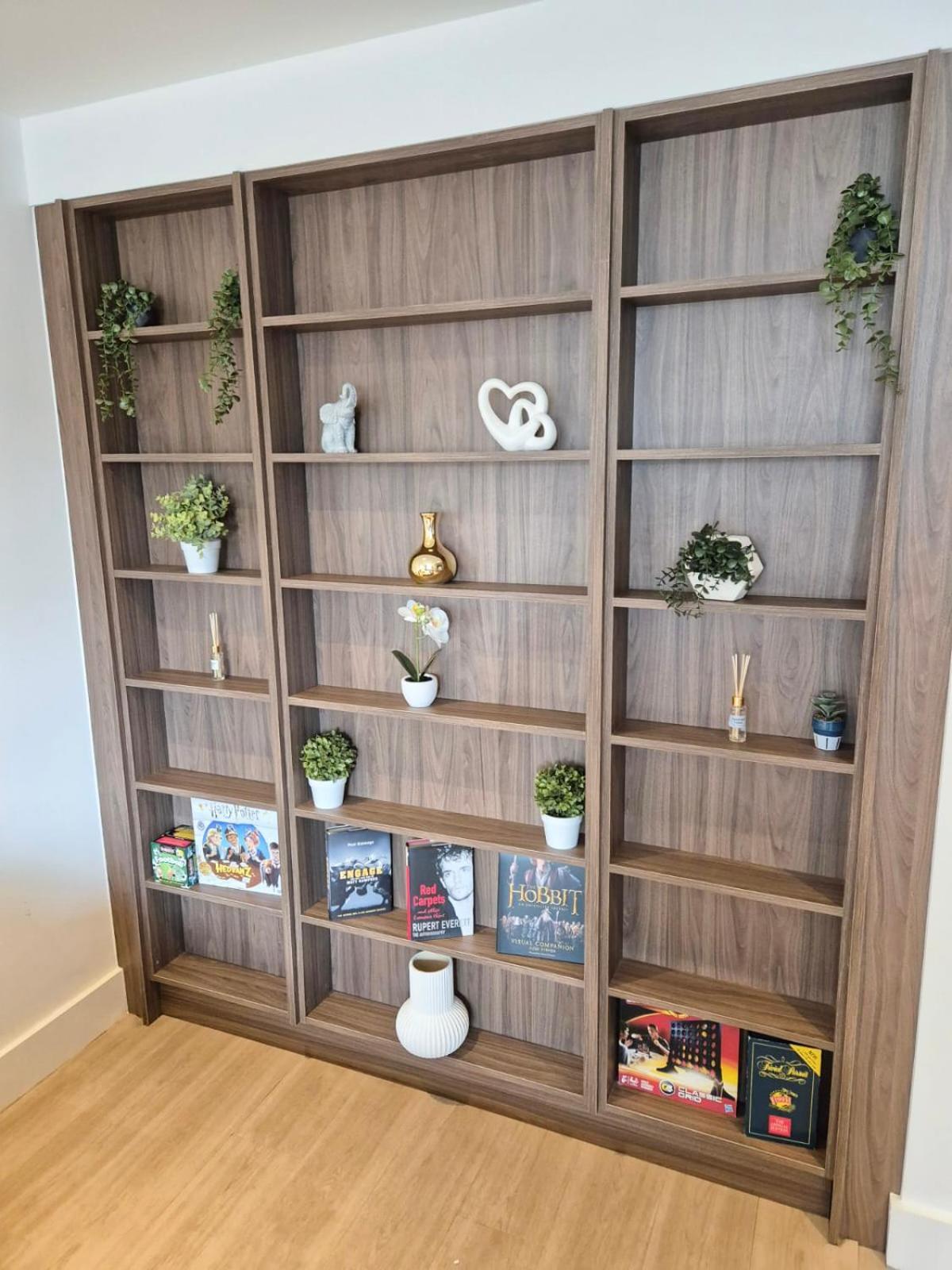 Modern & 3bedroom Flat With Pvt Balcony Steps From Regent's Park Appartamento