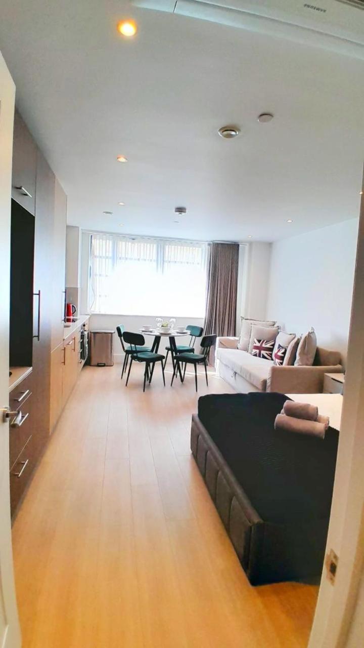 Modern & 3bedroom Flat With Pvt Balcony Steps From Regent's Park