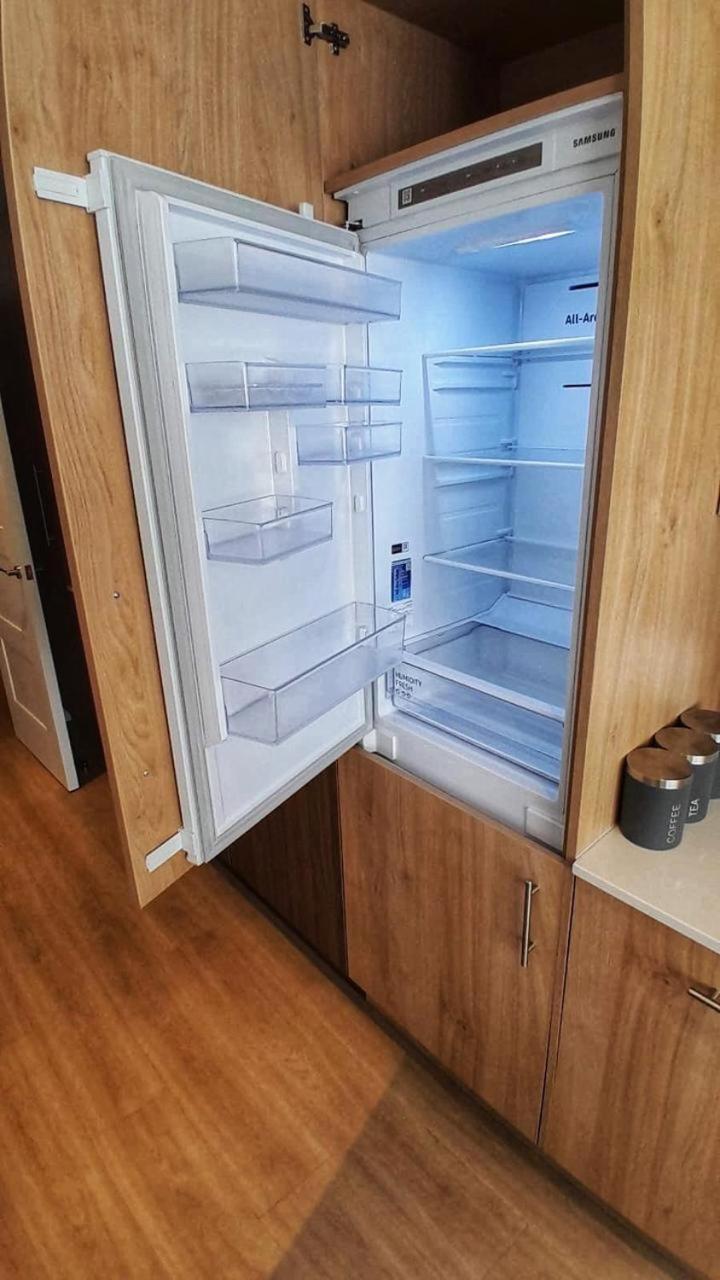 Modern & 3bedroom Flat With Pvt Balcony Steps From Regent's Park Apartment London